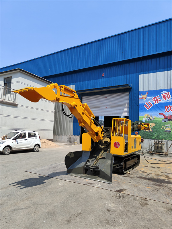 履帶刮板挖掘式裝載機(jī)